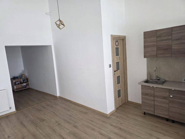 Spațiu comercial, de 44 mp, în Mărăști