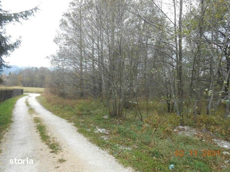 Teren de 2740 mp, în Bran