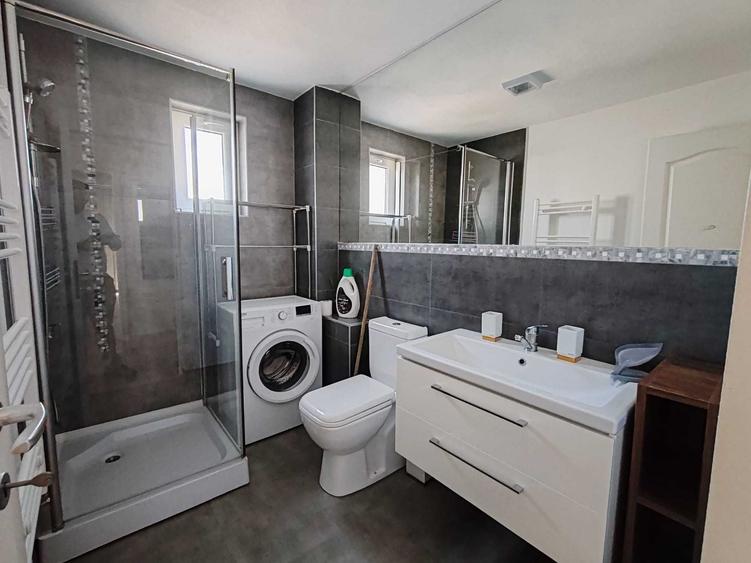 Apartament cu 2 camere decomandat în Stana