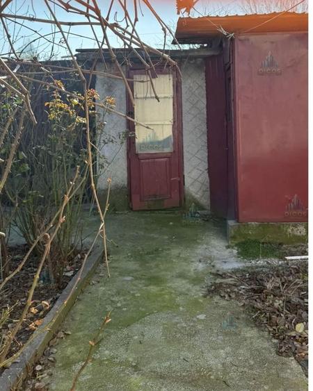 De Vânzare - Casă, Strada Griviței - 33