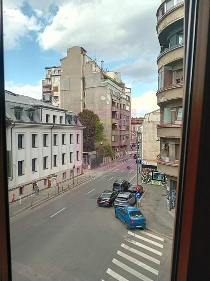 Apartament cu 2 camere decomandat în Ultracentral