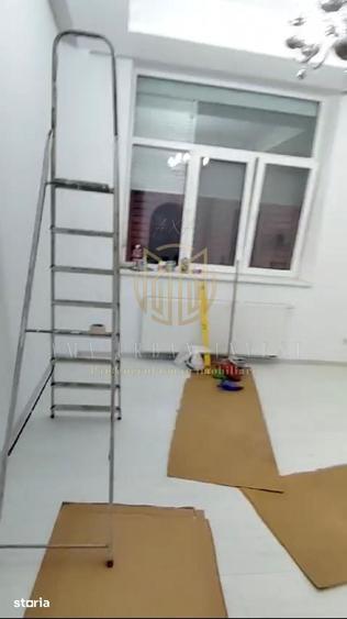 Apartament cu 4 camere în Centrul Civic