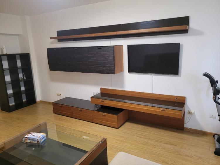 Apartament cu 2 camere decomandat, mobilat în Unirii
