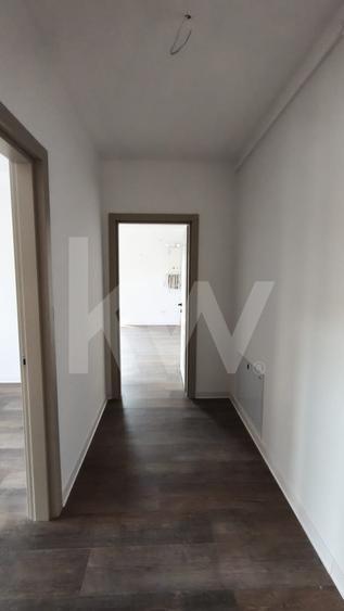 Apartament cu 3 camere decomandat în Mihai Viteazul