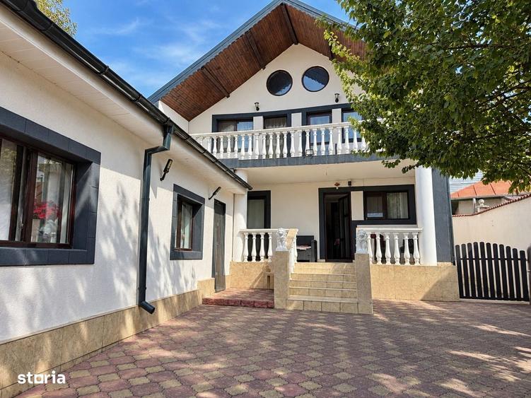 Casă cu 4 camere cu Teren 277 Mp în Central