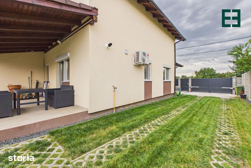 Casă cu 3 camere cu Teren 465 Mp în Sânandrei