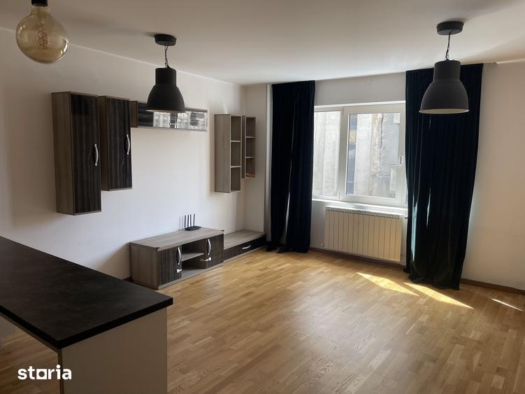 Apartament cu 2 camere semidecomandat în Eminescu