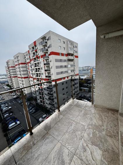 Apartament cu 2 camere semidecomandat în Păcii