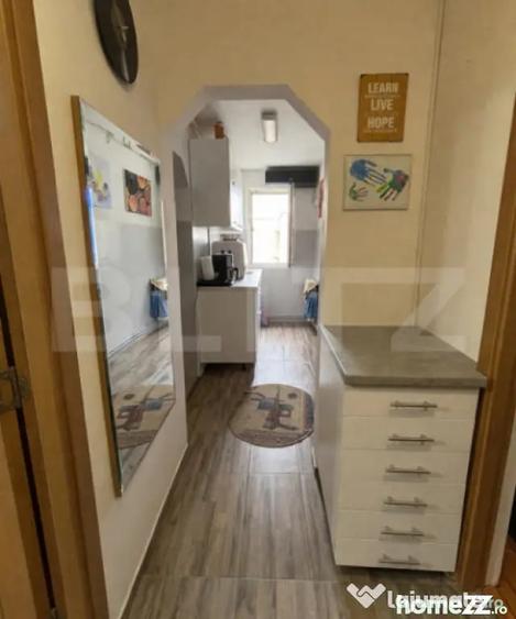 Apartament cu 3 camere decomandat în Dâmbu Pietros