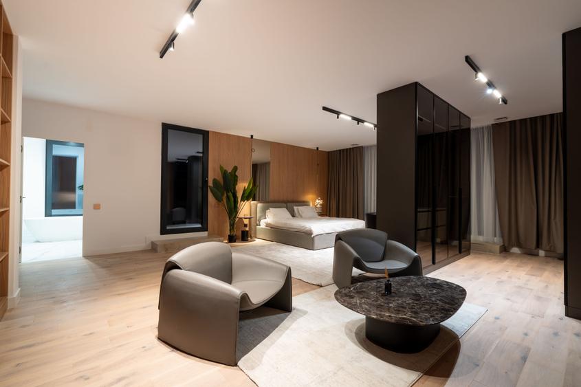Duplex cu 5 camere cu Canalizare în Pipera
