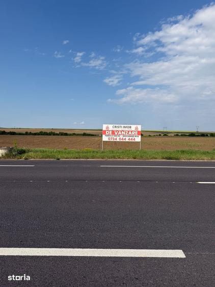 Teren de 27000 mp, în Săucești