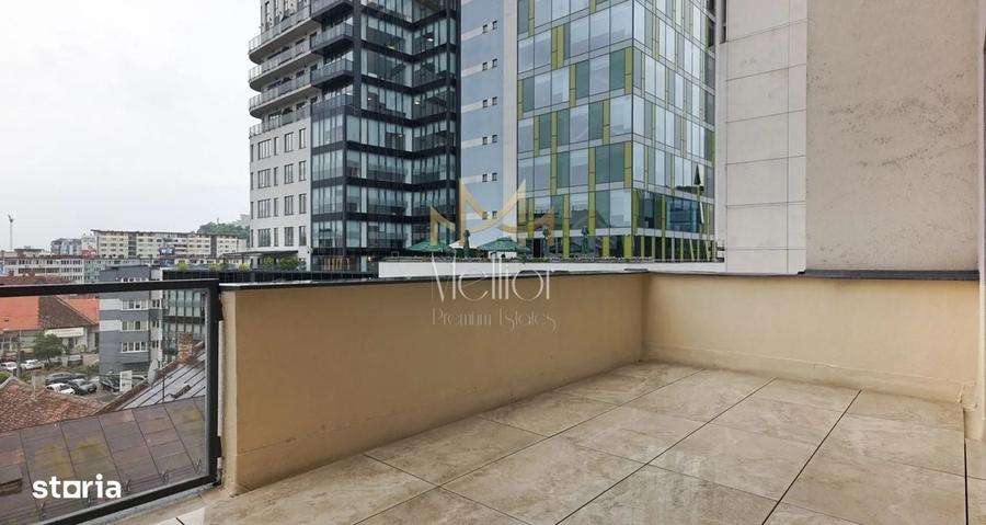 Apartament cu 3 camere decomandat în Central