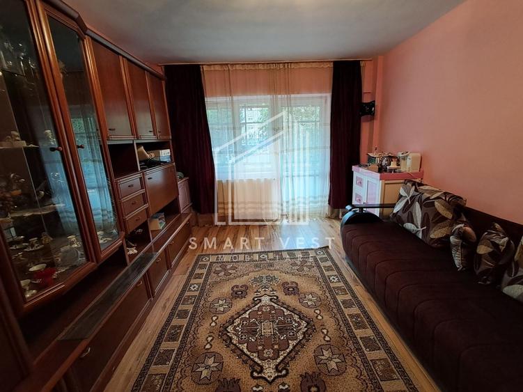 Apartament cu 2 camere decomandat, mobilat în Micro 16