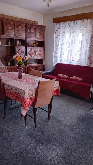 Casă cu 5 camere în Hărman