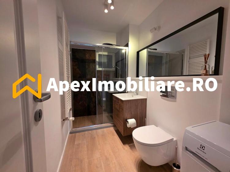 Apartament cu 4 camere semidecomandat, mobilat în Alba Iulia
