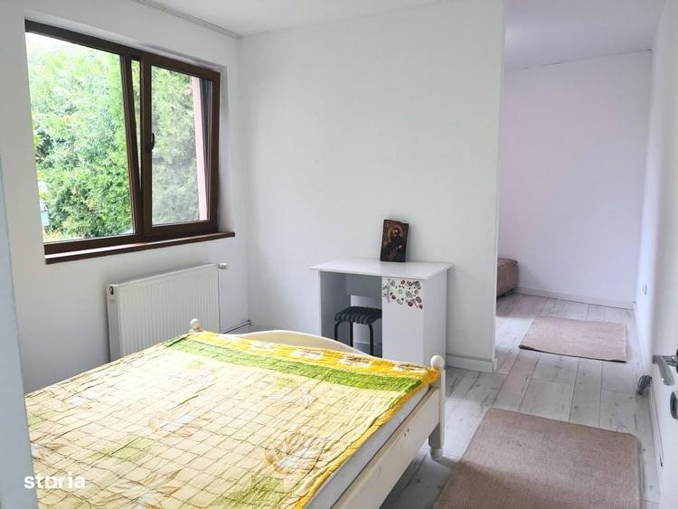 Casă cu 3 camere în Brestei