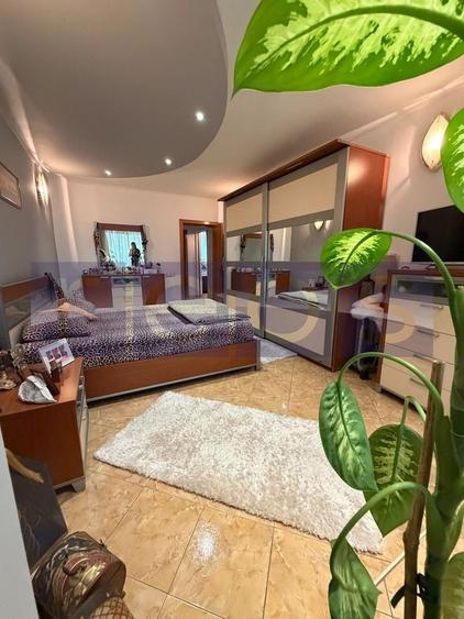Apartament cu 3 camere semidecomandat, mobilat în Dristor
