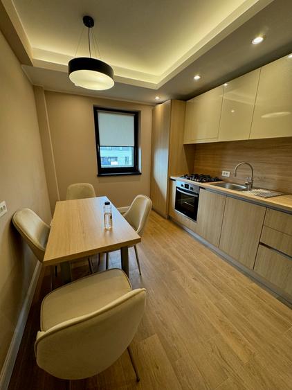 Apartament cu 3 camere decomandat în Boreal