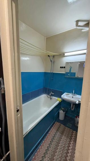 Apartament cu 2 camere decomandat în Berceni