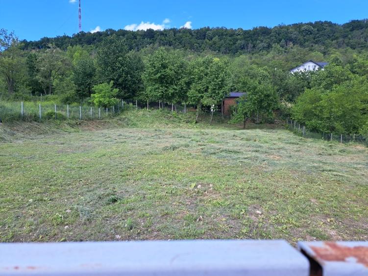 Teren Construcții intravilan de 1045 mp, în Bârnova