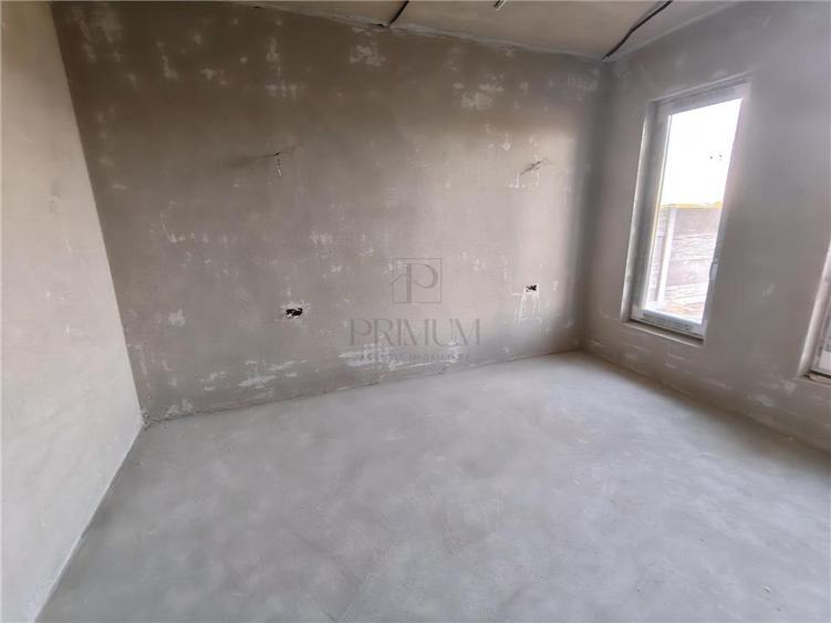Duplex cu 3 camere cu Canalizare în Moșnița Nouă