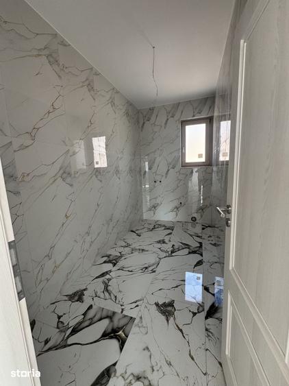 Casă cu 4 camere cu Teren 420 Mp în Plaiul Vulcanești