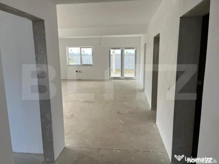 Casă cu 4 camere cu Teren 520 Mp în Sântandrei