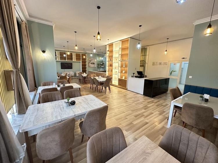 Spațiu comercial, de 153 mp, în Central