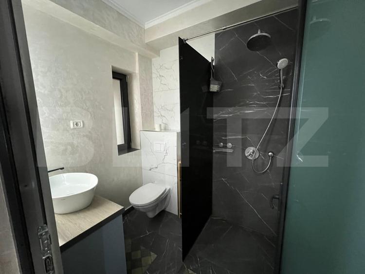 Apartament cu 2 camere semidecomandat, mobilat în Central