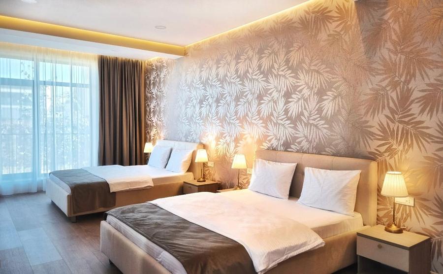 Hotel/Pensiune, de 30 mp, în Ferme