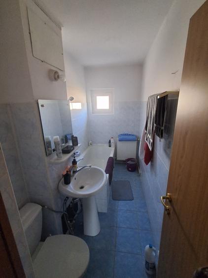 Apartament cu 2 camere decomandat în Tohanu Nou