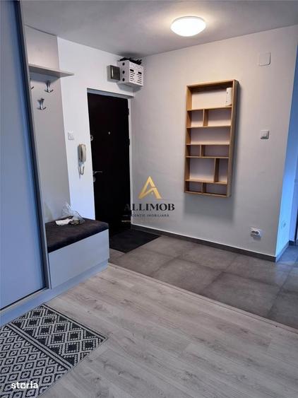 Apartament cu 2 camere semidecomandat în Ultracentral