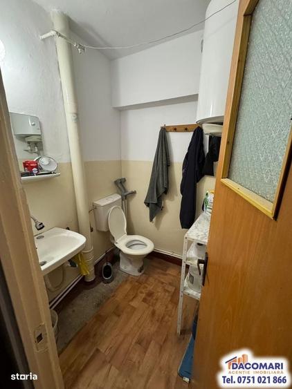 Apartament cu 3 camere decomandat în Micro 18