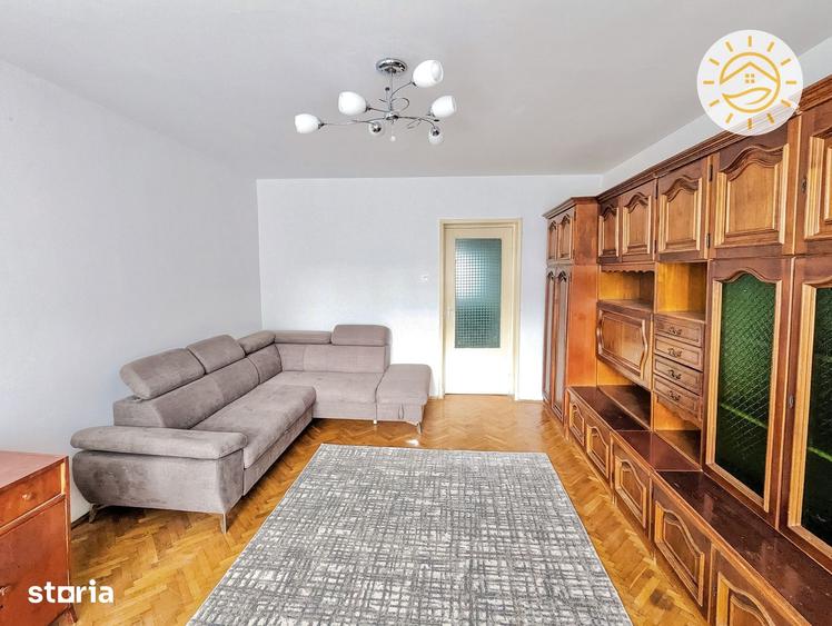 Apartament cu 3 camere decomandat în Centrul Civic