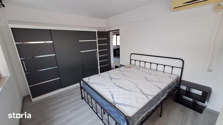 Apartament cu 3 camere semidecomandat, mobilat în Ferdinand
