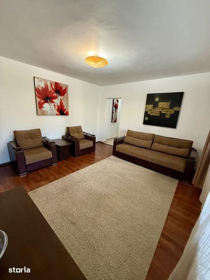 Inchiriez Apartament Renovat 3 Camere Pajura, sect. 1 - 5
