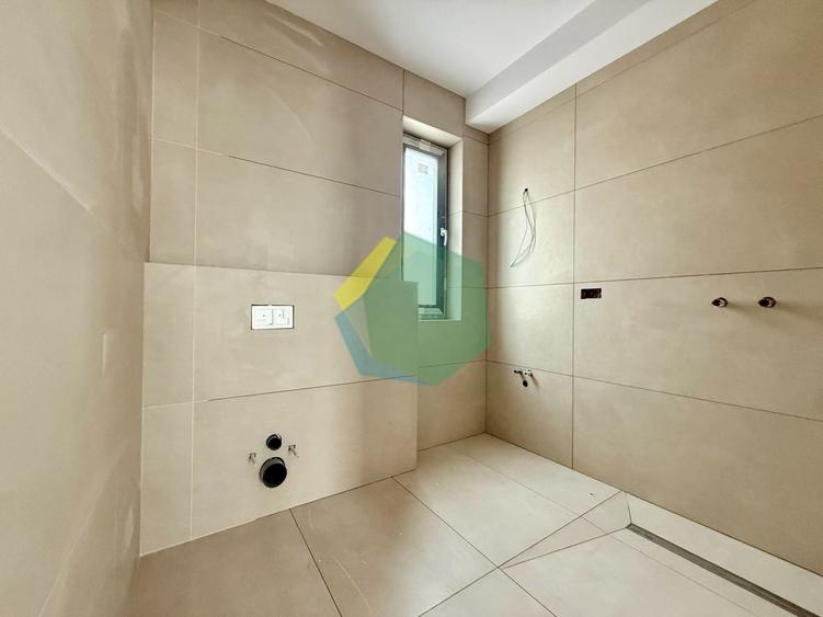 Casă individuală cu 5 camere cu Canalizare în Odăi