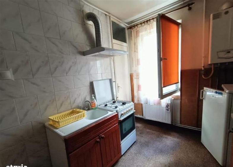Apartament cu 2 camere decomandat, mobilat în Tudor Vladimirescu