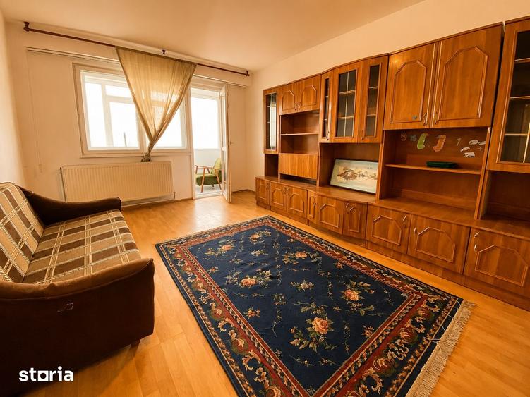 Apartament cu 3 camere decomandat, mobilat în Tomis I