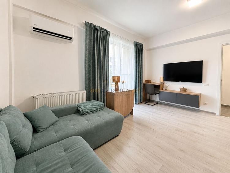 Inchiriere studio complet mobilat, loc de parcare -Str. Biruintei - 1