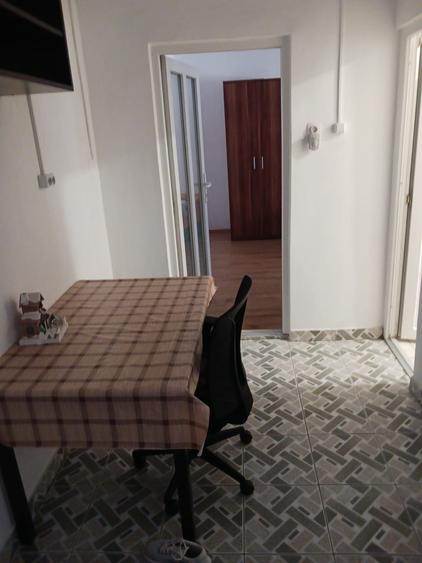 Garsonieră decomandată în Buziașului