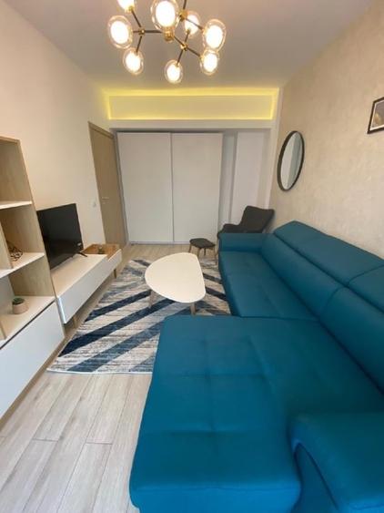 Apartament cu 2 camere decomandat, mobilat în Politehnica