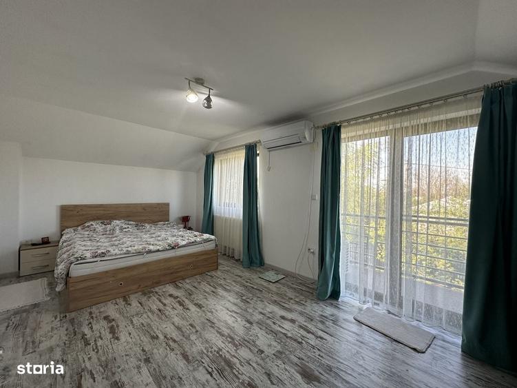 Casă cu 4 camere cu Teren 3784 Mp în Cornești