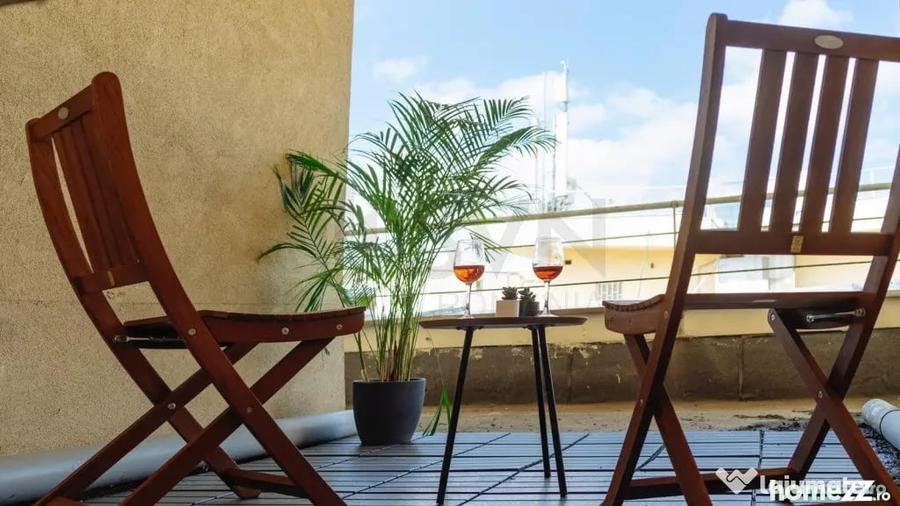 Apartament cu 2 camere decomandat în Sala Palatului