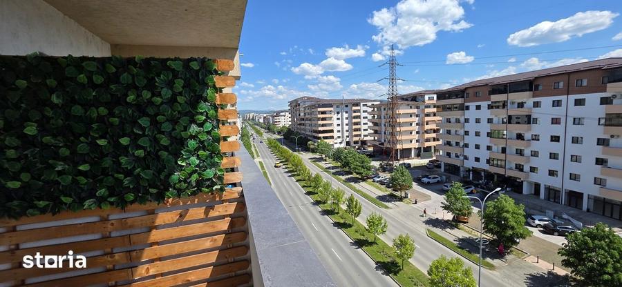 Apartament 4 camere, 3 balcoane, 2 garaje - 6