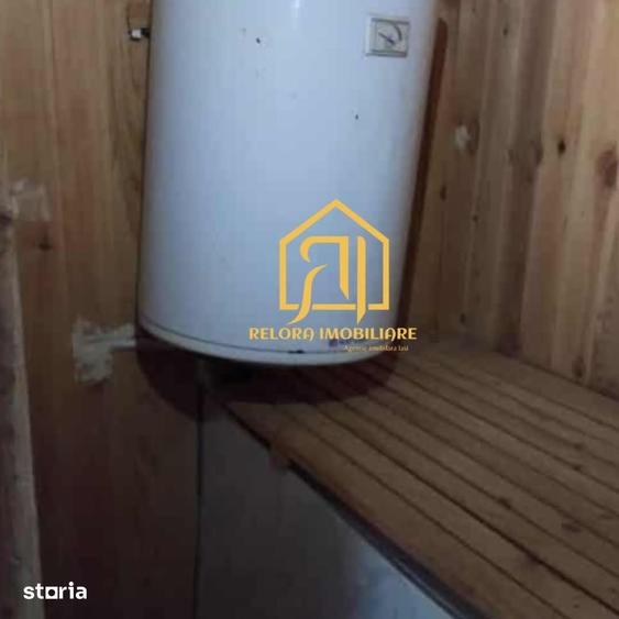 Casă cu 2 camere cu Teren 1100 Mp în Gorban