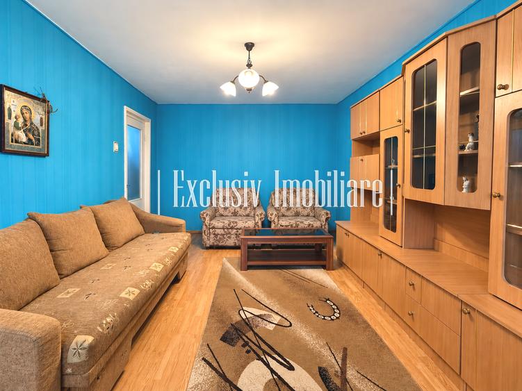 Apartament cu 2 camere decomandat în Casa de Cultură