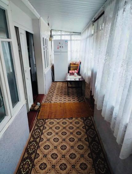 Casă cu 3 camere în Tătărăști