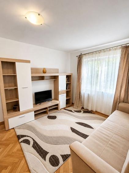 Apartament 2 Camere - Piata 22 Decembrie - 1