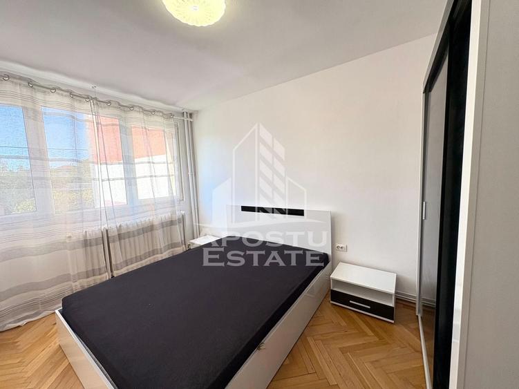 Apartament cu 2 camere semidecomandat, mobilat în Complex Studențesc